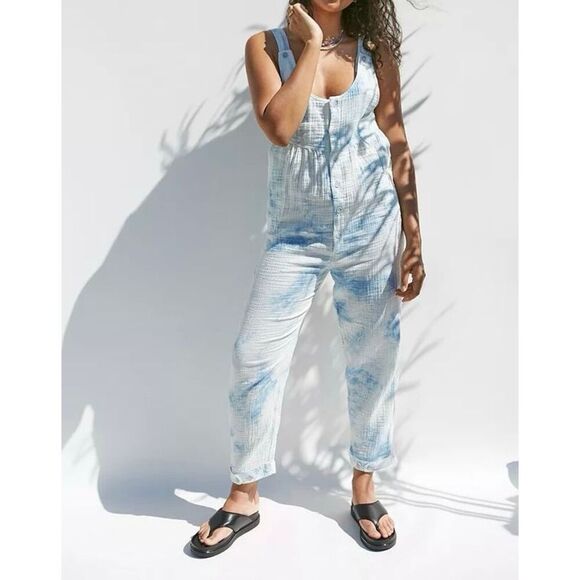 Urban Outfitters Mya Blue Stripe Button-Through Jumpsuit Romper Women’s XS - Picture 1 of 16